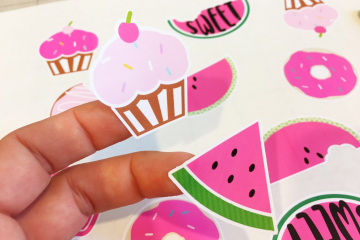 How to cut stickers on silhouette