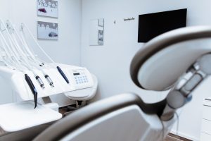 Periodontists: What Do Periodontists Do?