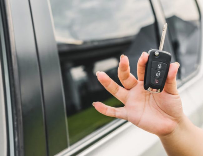 How to Get a Car Key Replacement