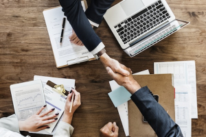 Do I Need a Financial Advisor? When It’s Worth It