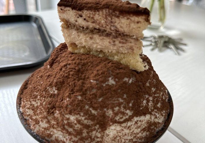 Best fruit smoothie dessert houses across Düsseldorf