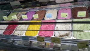 Best artisan gelato dessert shops in Düsseldorf