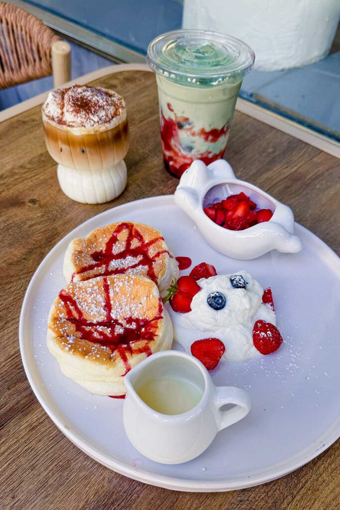 Best hot chocolate dessert cafés in Düsseldorf