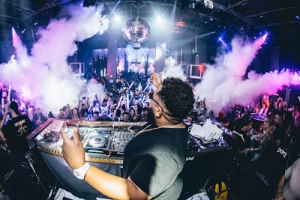 Creative Scripts and Hosting Styles of Professional Emcee Miami